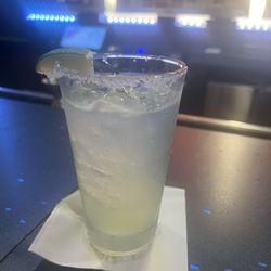 W XYZ Bar - Terry's margarita!