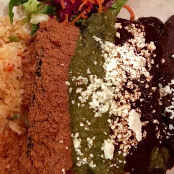 Veracruz Cafe - Enchiladas de Villa Rica. One of the finest dishes I've ever had. So good I had to post two pictures of it. - Mexican Near Me - Cedar Hill, Texas Veracruz Cafe - Enchiladas de Villa Rica. One of the finest dishes I've ever had. So good I had to post two pictures of it. - Mexican Near Me - Cedar Hill, Texas