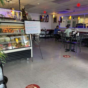 Frosty's Caffe - Inside - Bubble Tea Near Me - Harvey, Louisiana