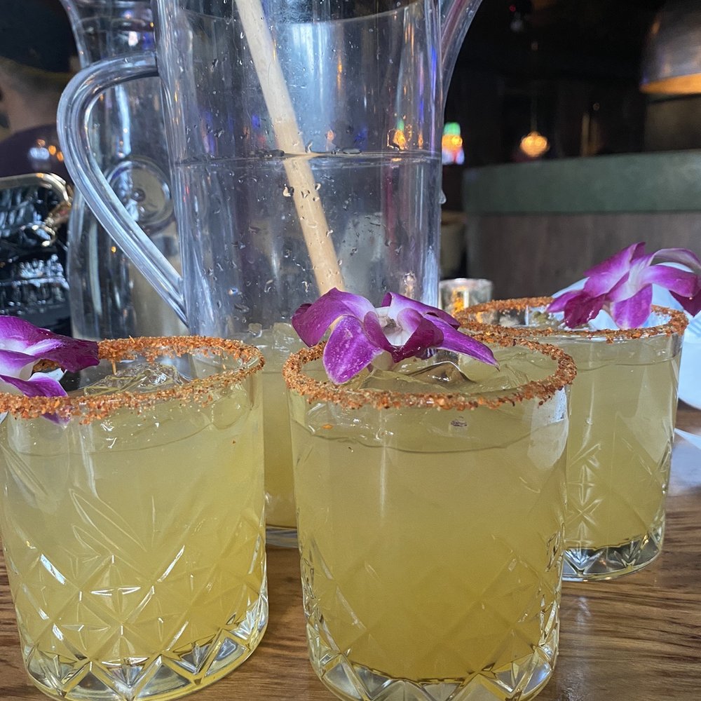 Barrio - Mango margarita - Mexican Near Me - Chicago, Illinois Barrio - Mango margarita - Mexican Near Me - Chicago, Illinois