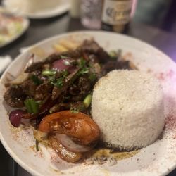 Peru Taypa Bar & Grill