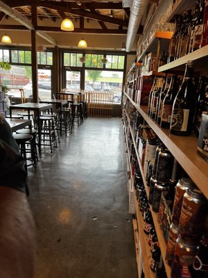 Beer Girl, Growlers & Bottleshop by null