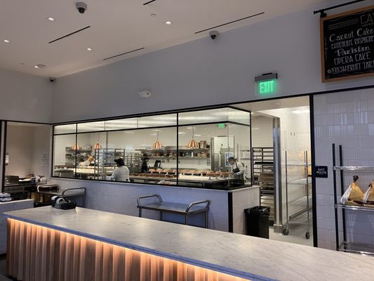 Porto's Bakery and Cafe by null