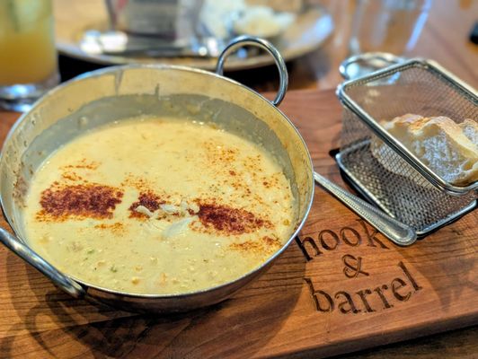 Hook & Barrel by null