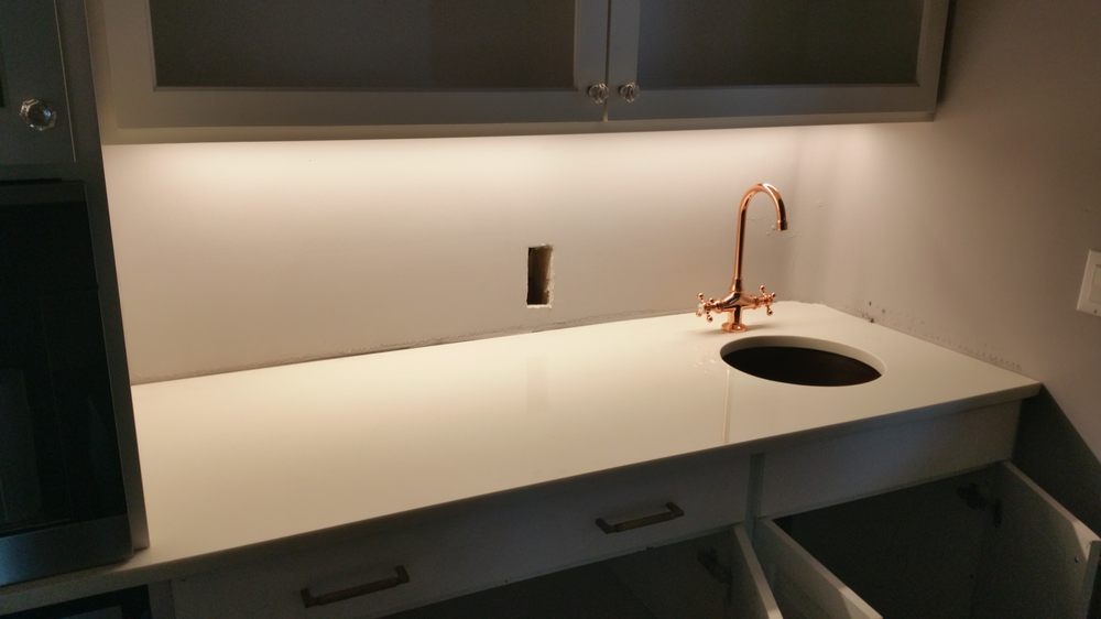 Uxmal Stone Fabricators - countertop fabricator in Littleton, CO