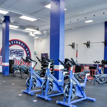 F45 Training - All equipment is easily moved at the end of the day for a brand new setup. - Gyms Near Me - Toronto, Ontario F45 Training - All equipment is easily moved at the end of the day for a brand new setup. - Gyms Near Me - Toronto, Ontario
