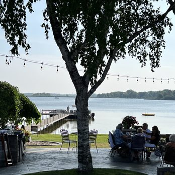 BASS BAY BREWHOUSE - Updated April 2025 - 439 Photos & 368 Reviews - S79W15851 Aud Mar Dr