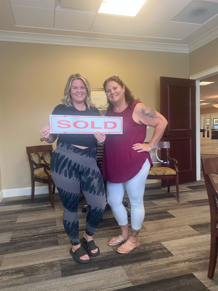 Home Team Real Estate Group - property management company in West Allis, WI