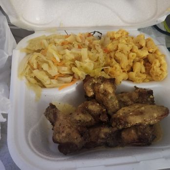 Soul 2 Go - Garlic parmesian wings mac and cheese and cabbage - Soul Food Near Me - Columbus, Ohio