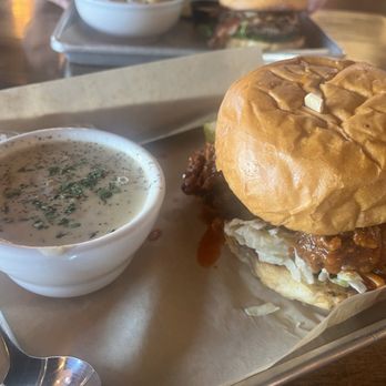 Reds Sunset Grill - Nashville Hot and clam chowder. Both yum. - American Near Me - Colorado Springs, Colorado