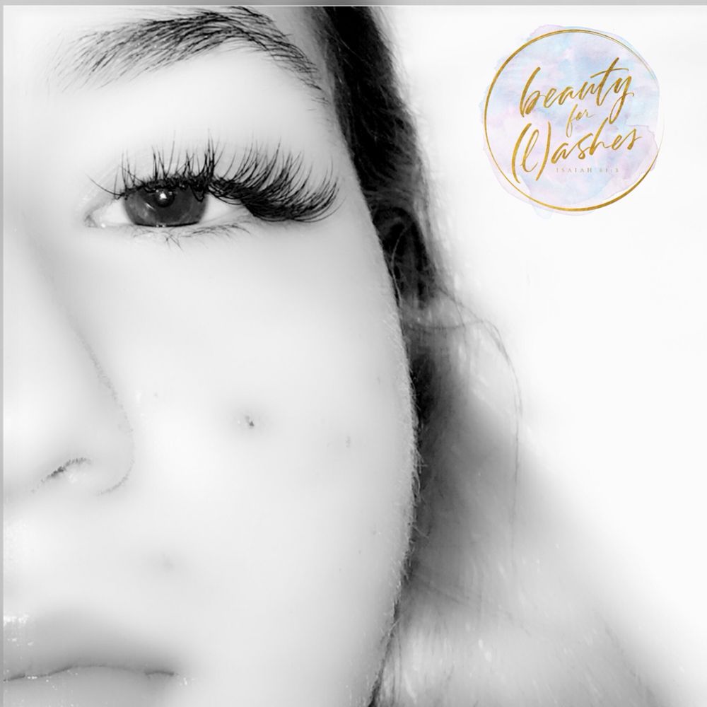 Beauty For Lashes Logo