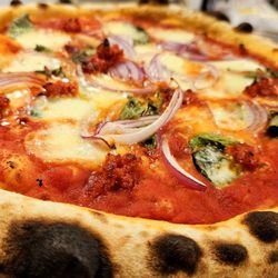 MATTO NAPOLETANO PIZZERIA - Calabrese