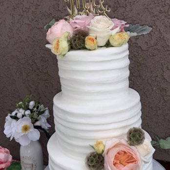 Simply Cakes Etc Bakery - Wedding cake - Bakeries Near Me - Riverside, California