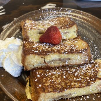 Oli's Kitchen - Peanut butter and banana stuffed French toast! - Breakfast & Brunch Near Me - Honolulu, Hawaii
