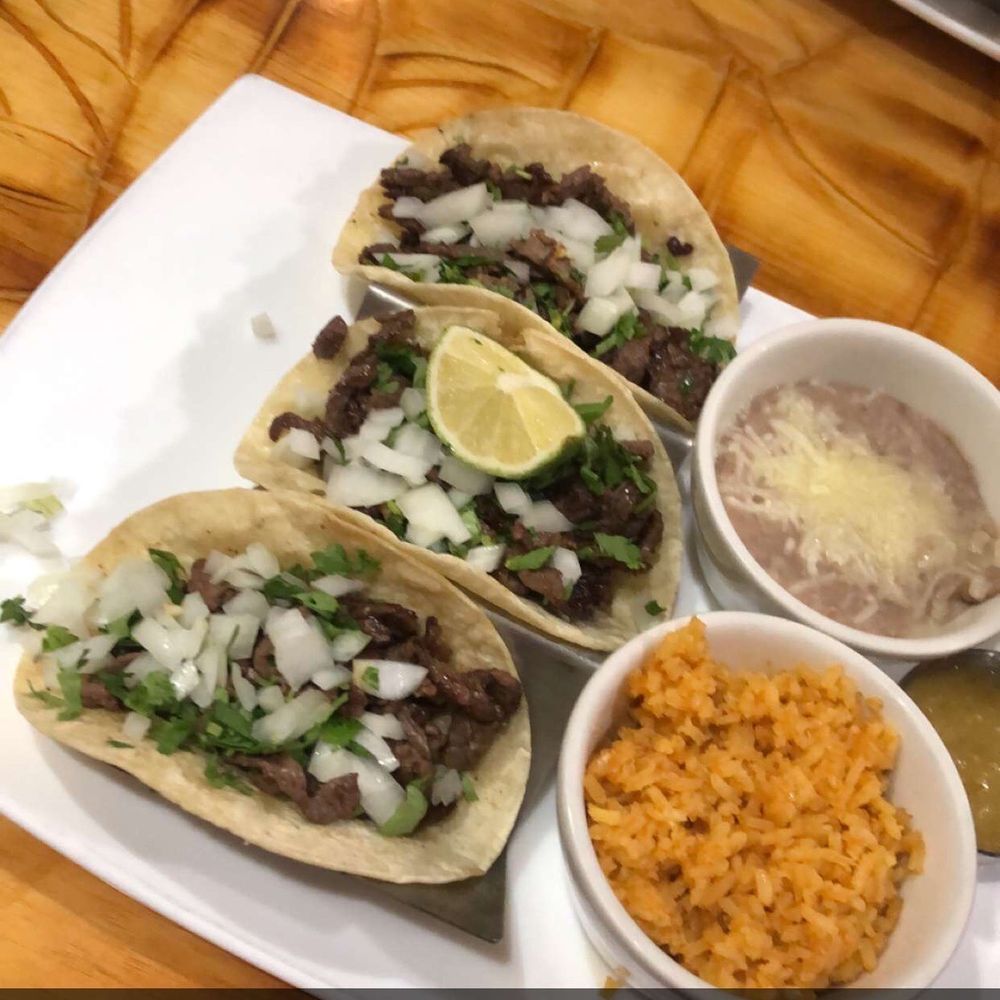La Hacienda - Tacos De Carne Asadas - Mexican Near Me - Springfield, Missouri