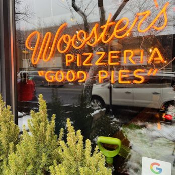 Wooster's Pizzeria - Wooster's Pizzeria @ Moscow, Idaho - Pizza Near Me - Moscow, Idaho