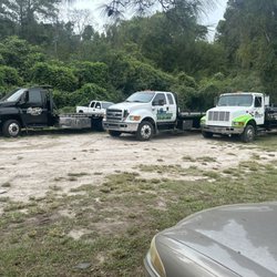 Foxxy Lady Towing & Recycling