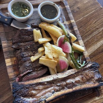 Hoja Santa - Carne y Tuetano - Bars Near Me - Oak Park, Illinois