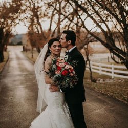 Bliss Wedding Florist - A beautiful bride and her Bliss bouquet.