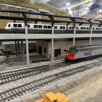 Golden State Model Railroad Museum - A HO scale model of Oakland's 16th St Passenget Station - Museums Near Me - Point Richmond, California