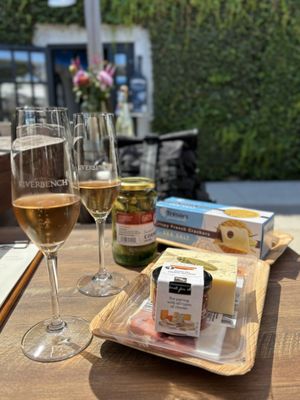 Riverbench Santa Barbara Tasting Room by null