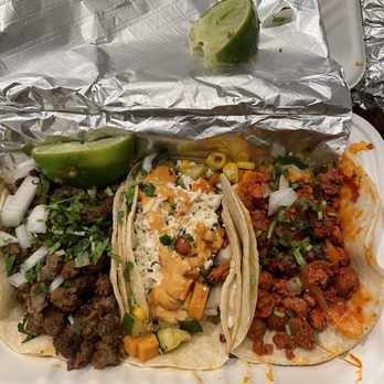 El Tacorrido - Mexican Near Me - Austin, Texas