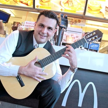 McDonald's - Restaurantleiter: Karol Görci - Fast Food Near Me - Starnberg, BY