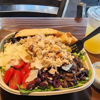 The Toss Up - Salad Near Me - Gardena, California