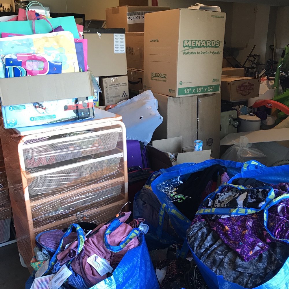 Stretch UR Dollar - My garage!!!! - Movers Near Me - Kansas City, Missouri Stretch UR Dollar - My garage!!!! - Movers Near Me - Kansas City, Missouri