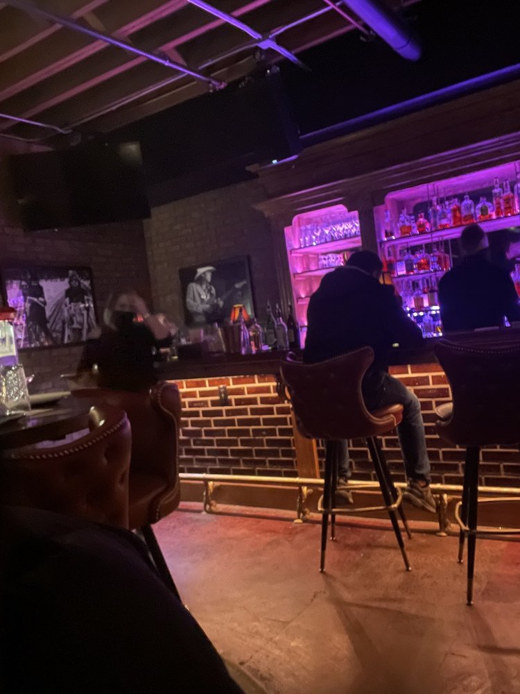 BACKSTAGE LOUNGE AT SOUTHBOUND 100 Photos & 44 Reviews 2433 South