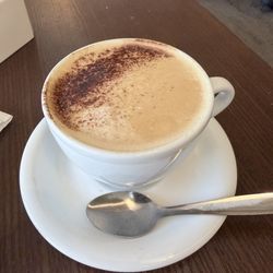 Yeats Tavern Restaurant - Cappuccino.
