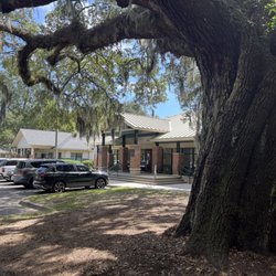 Clearline Dermatology - Front of building.