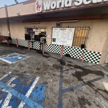 World Seafoods - The window - Seafood Markets Near Me - Los Angeles, California World Seafoods - The window - Seafood Markets Near Me - Los Angeles, California