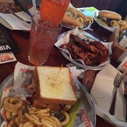 Hooters - Great!!!!