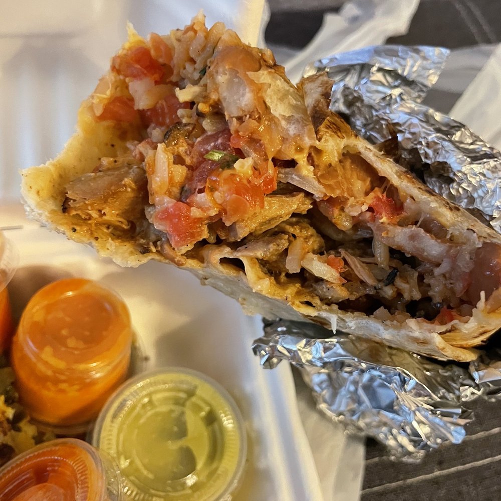 Papi Chulo's - Chicken burrito - Tacos Near Me - Portland, Oregon Papi Chulo's - Chicken burrito - Tacos Near Me - Portland, Oregon