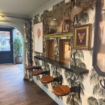 Frannie & The Fox - Aesthetic - Italian Near Me - Charleston, South Carolina Frannie & The Fox - Aesthetic - Italian Near Me - Charleston, South Carolina