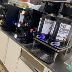 7-Eleven - New hot coffee machines