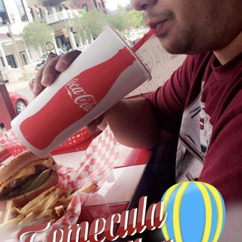 Mad Madeline's Grill - Burgers Near Me - Temecula, California