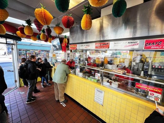 Gray's Papaya by null