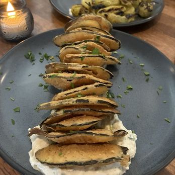 Tréla - Kolokithakia (fried zucchini slices) - Greek Near Me - Portland, Oregon Tréla - Kolokithakia (fried zucchini slices) - Greek Near Me - Portland, Oregon