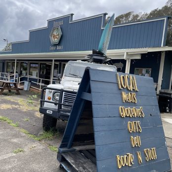 Honokaa Country Market - Outside of market - Meat Shops Near Me - Honokaa, Hawaii