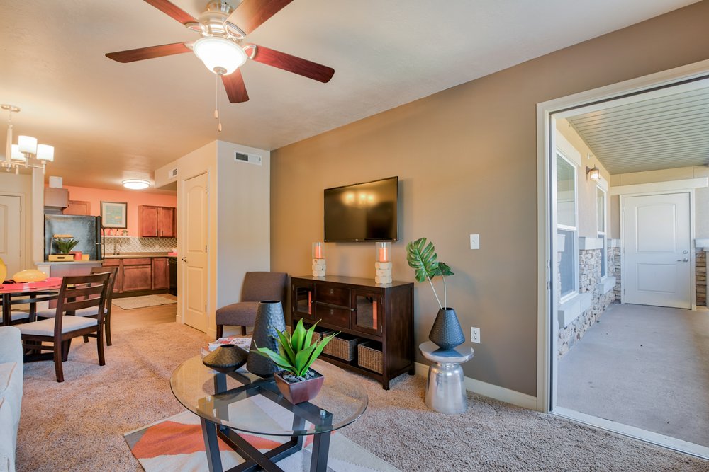 MEADOWBROOK STATION APARTMENTS Updated October 2024 45 Photos & 22