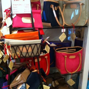 Sparkles - Luggage Near Me - San Antonio, Texas