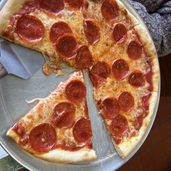 Brother's Pizza - Pepperoni pizza - Pizza Near Me - Fredericksburg, Virginia Brother's Pizza - Pepperoni pizza - Pizza Near Me - Fredericksburg, Virginia