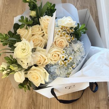 Flowers Valley - Floral Designers Near Me - Concord, California