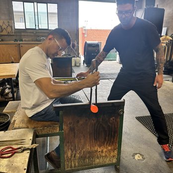 LA Glass Center - Glass Blowing Near Me - El Segundo, California LA Glass Center - Glass Blowing Near Me - El Segundo, California