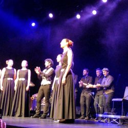 Barts - #AlEsteDelCante, @Arcangel_Flamen, coro #   #LasNuevasVocesBúlgaras, @ciutatflamenco ¡Maravillosos es una muy pobre descripción!