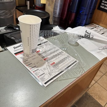 Round Table Pizza - Order received to get ready.... - Pizza Near Me - Kerman, California