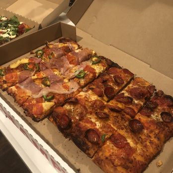 Triple Beam Pizza - Pineapple, Proscuitto, Jalapeño and Pepperoni. - Pizza Near Me - Glendora, California Triple Beam Pizza - Pineapple, Proscuitto, Jalapeño and Pepperoni. - Pizza Near Me - Glendora, California