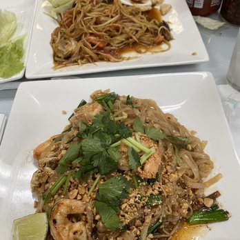 Pho 88 - Shrimp pad thai, papaya salad - Vietnamese Near Me - Mobile, Alabama